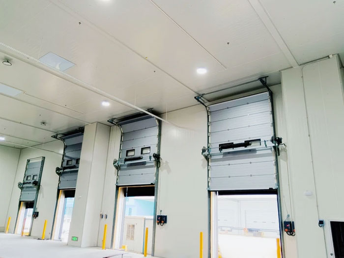 Insulated Sectional Door for Cold Storage